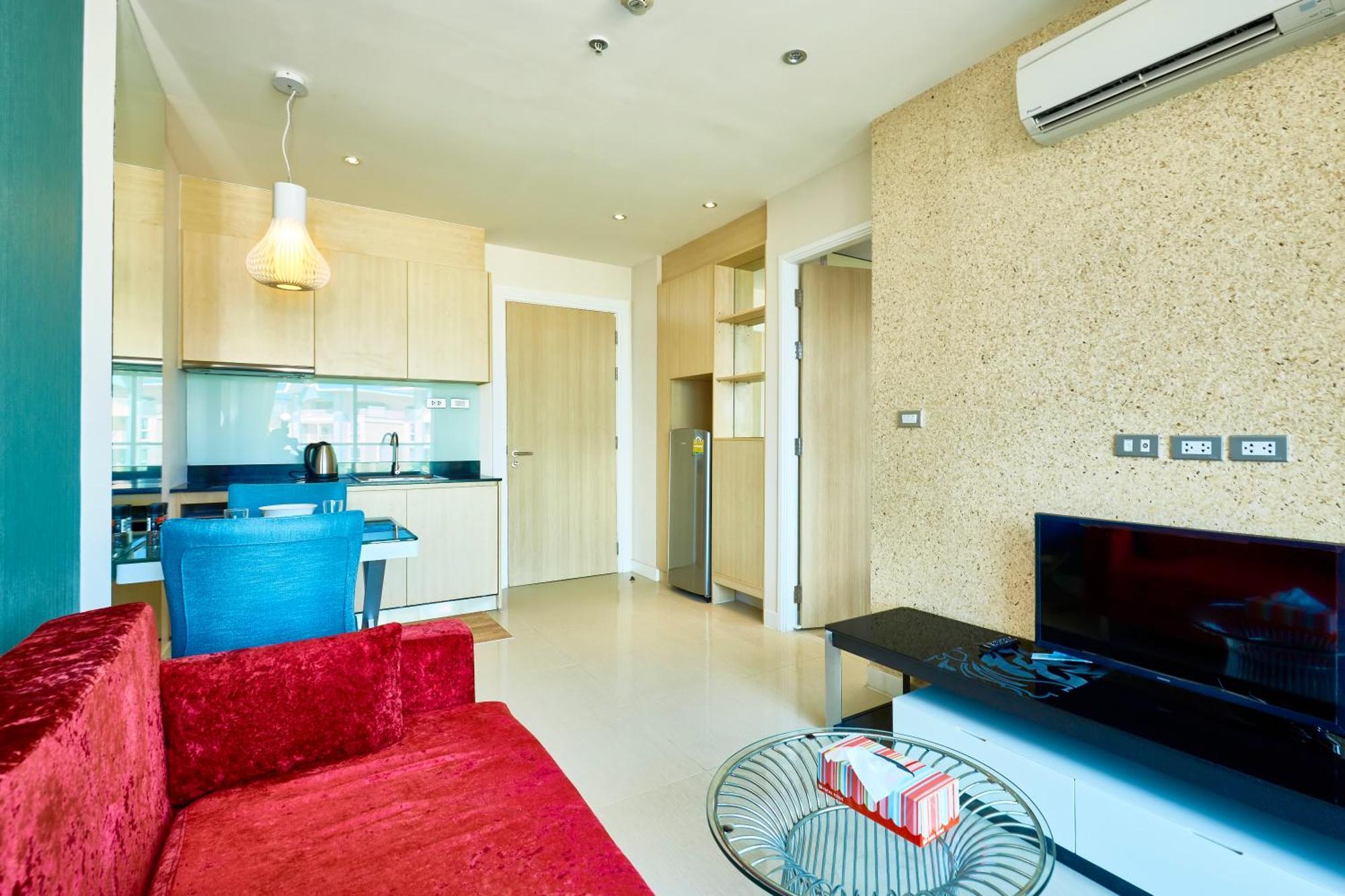 Grand Carribean By Tech Apartment Pattaya Bilik gambar